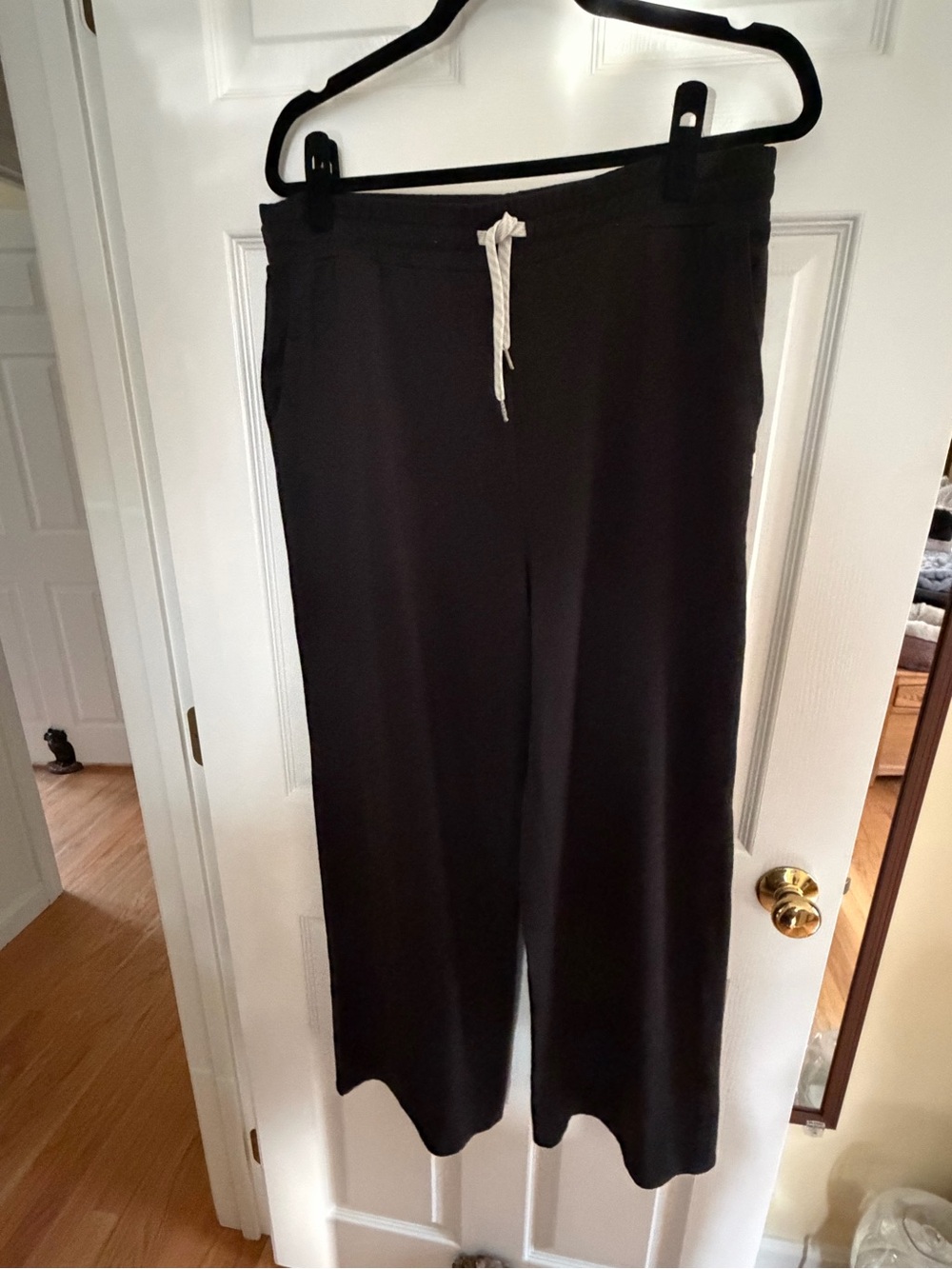 Vuori Black Wide-Leg Drawstring Pants